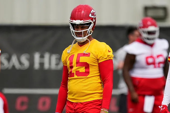 Patrick Mahomes kicks off Chiefs' three-peat journey with three-word message