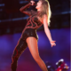 Taylor Swift Pass Out on Stage shortly after she was seen 'gasping for air'